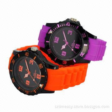 New Plastic Watches, PU Leather Strap, Various Colors are Available, Shiny and Comfortable to Wear
